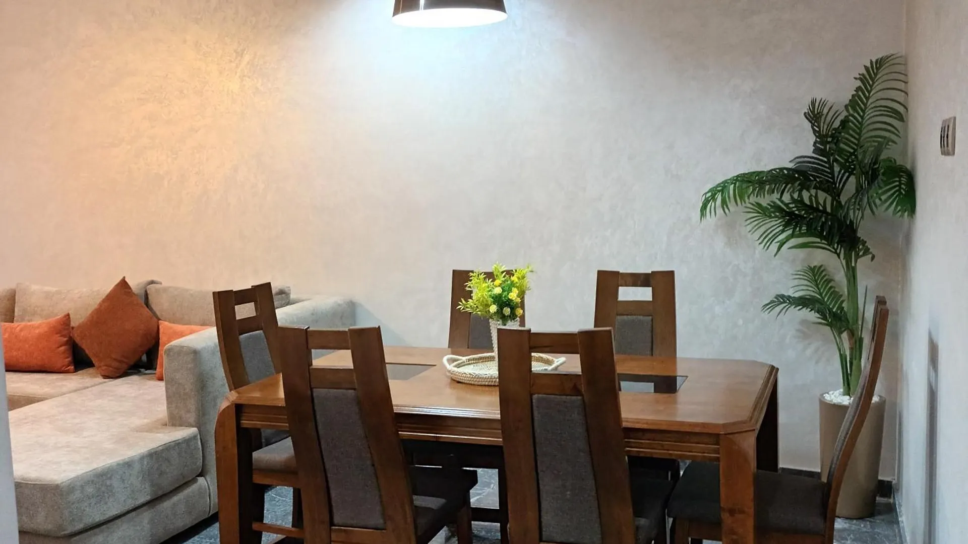 Apartment Modern 2-Bedroom Family Flat In Central Marrakech Marrakesh Morocco