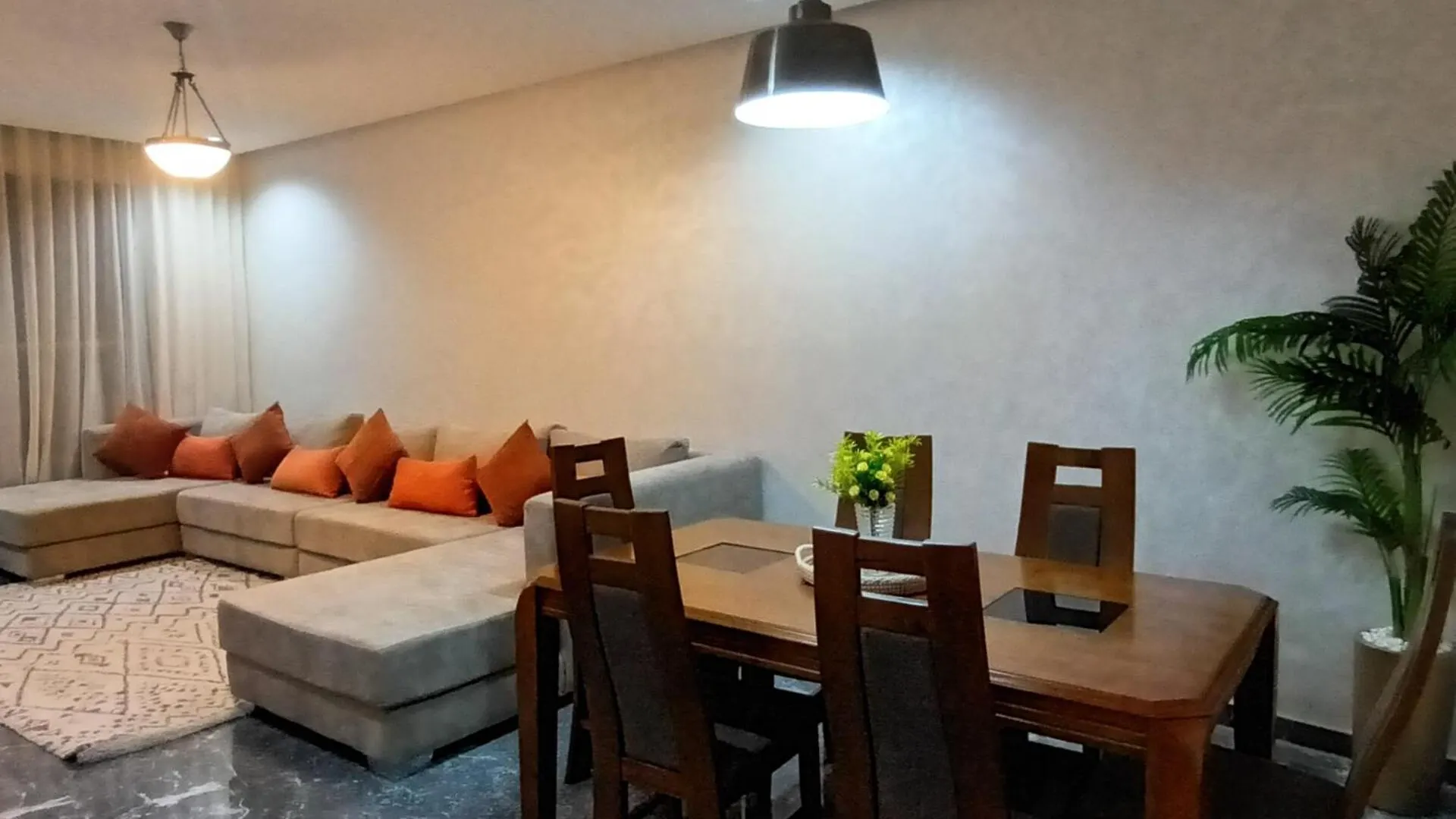 Modern 2-Bedroom Family Flat In Central Marrakech Marrakesh